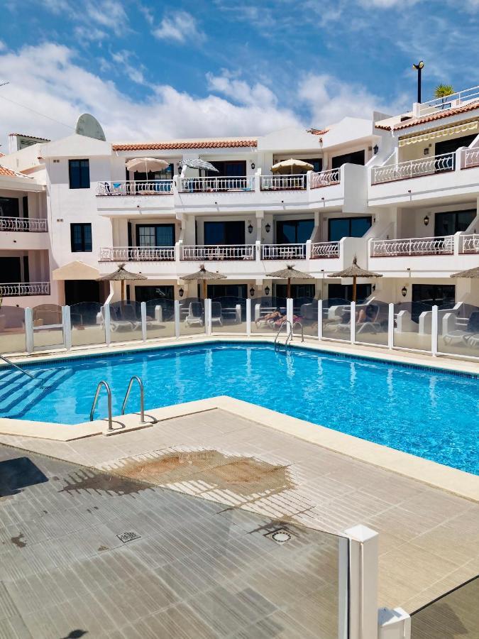 Apartment With Terrace And Pool, Los Cristianos ลอส กริสเตียนอส ภายนอก รูปภาพ