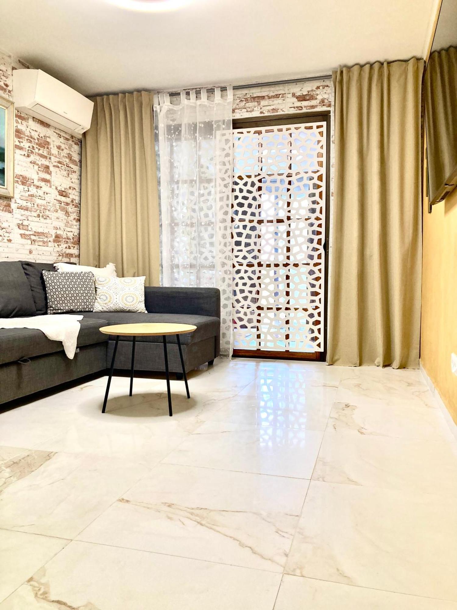 Apartment With Terrace And Pool, Los Cristianos ลอส กริสเตียนอส ภายนอก รูปภาพ