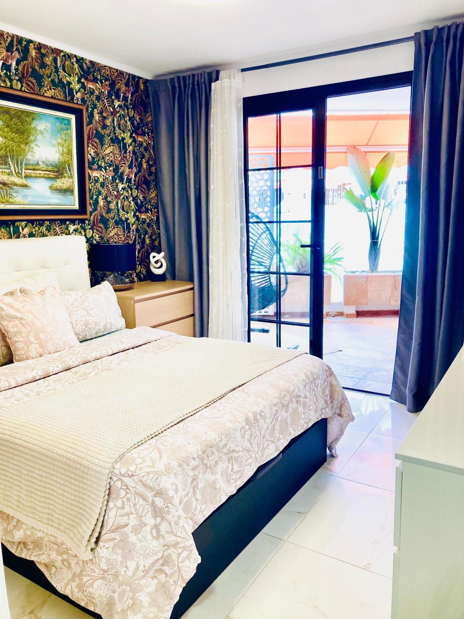 Apartment With Terrace And Pool, Los Cristianos ลอส กริสเตียนอส ภายนอก รูปภาพ