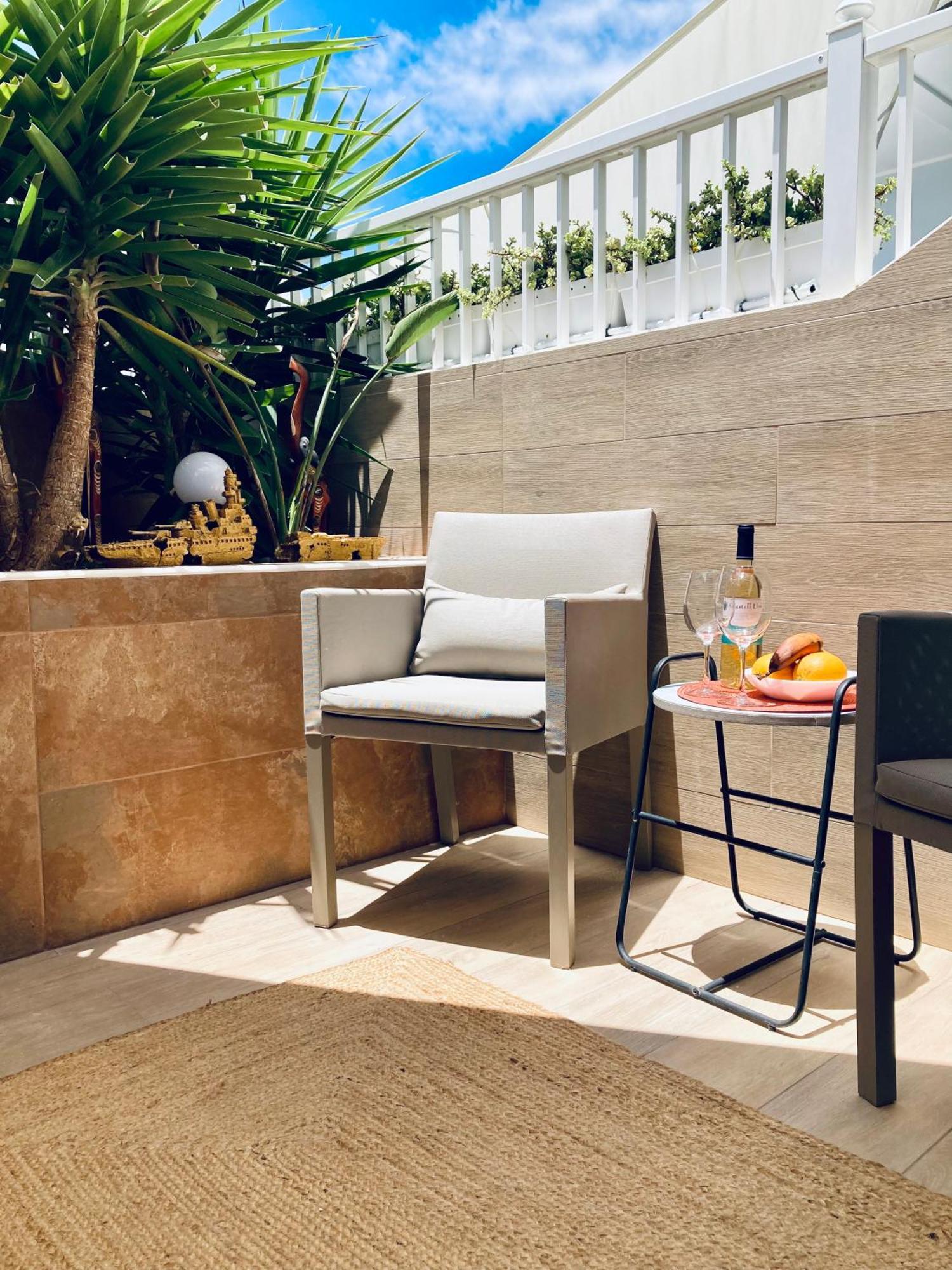 Apartment With Terrace And Pool, Los Cristianos ลอส กริสเตียนอส ภายนอก รูปภาพ